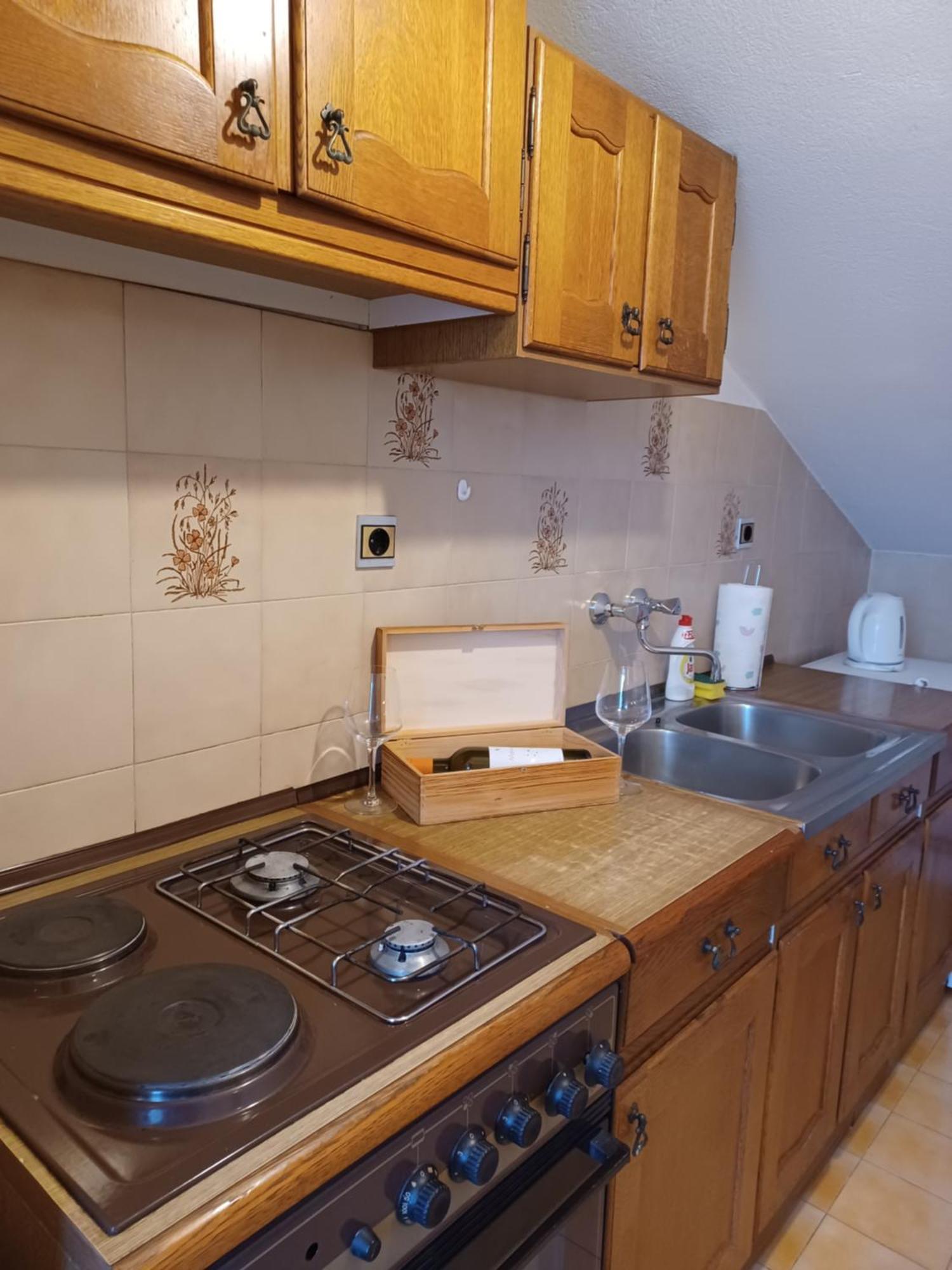 מאקרסקה Apartments Emilija מראה חיצוני תמונה