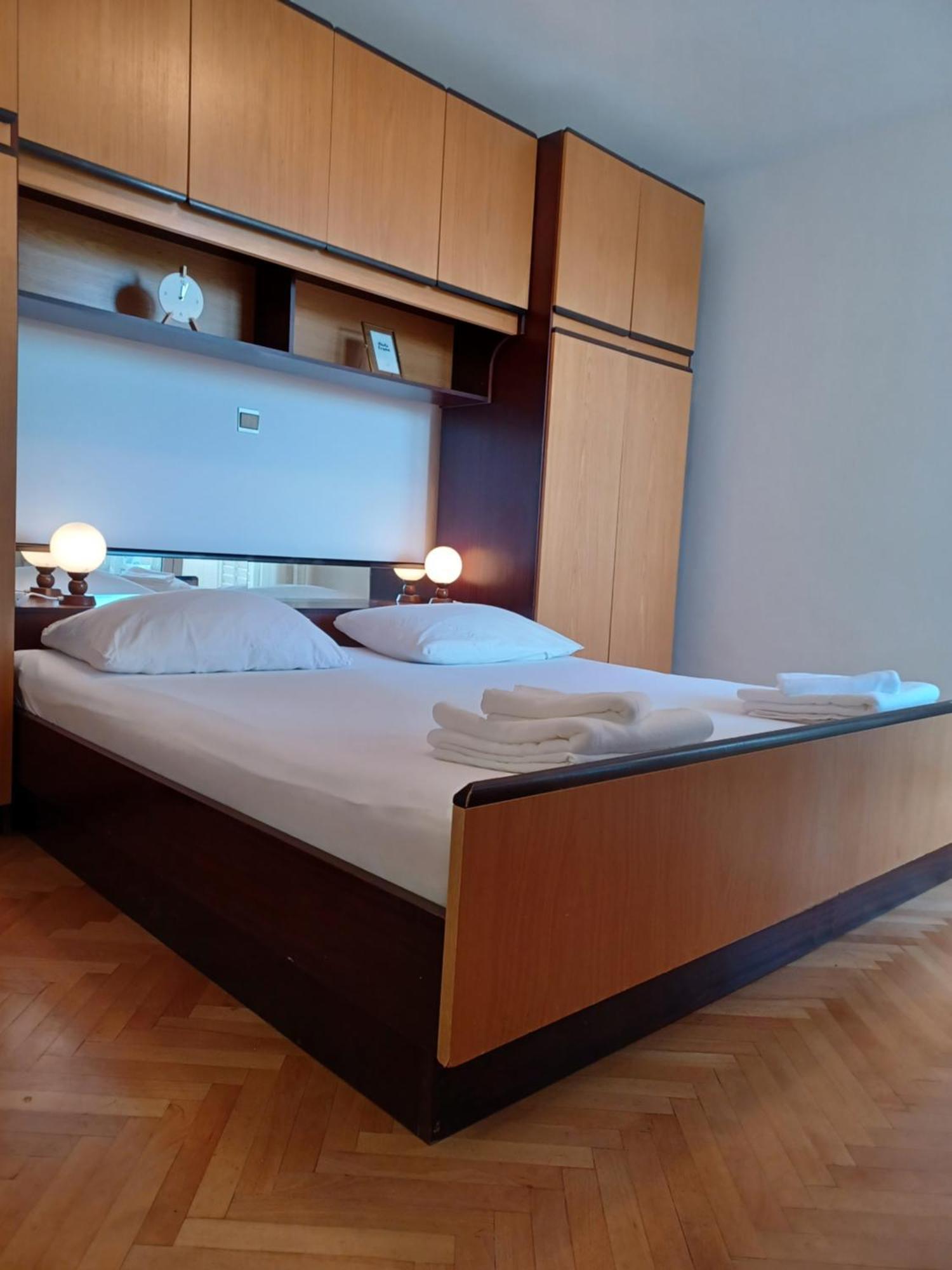 מאקרסקה Apartments Emilija מראה חיצוני תמונה